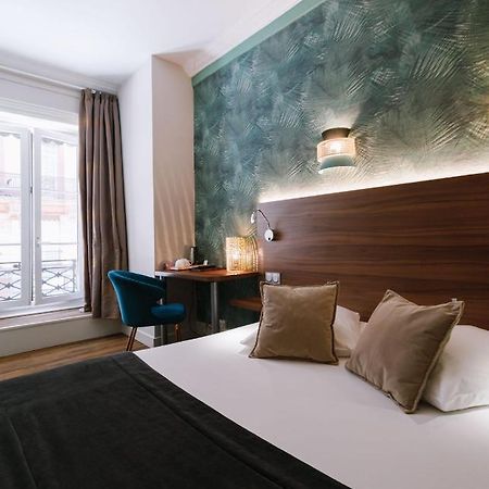 Hotel Du Dauphin Lyon Exteriör bild