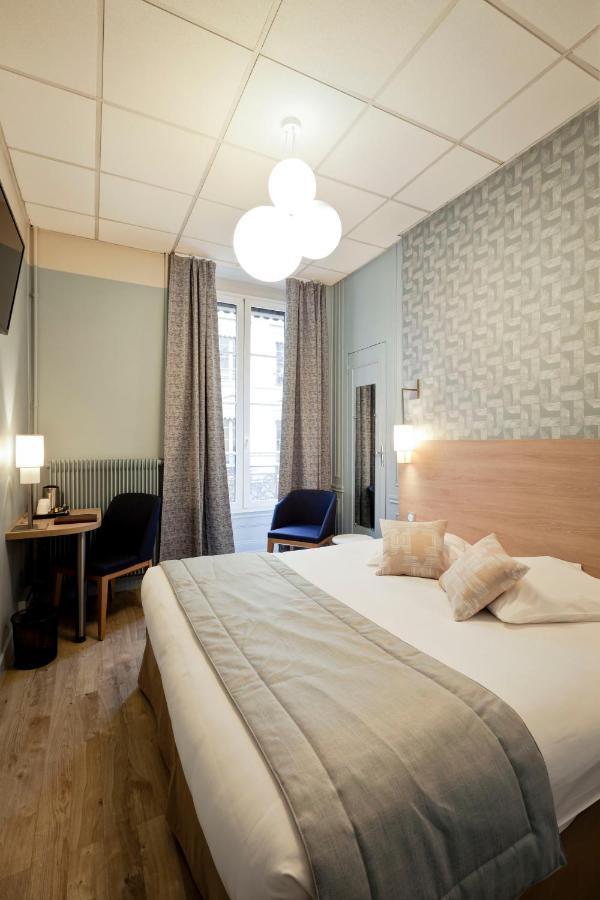Hotel Du Dauphin Lyon Exteriör bild