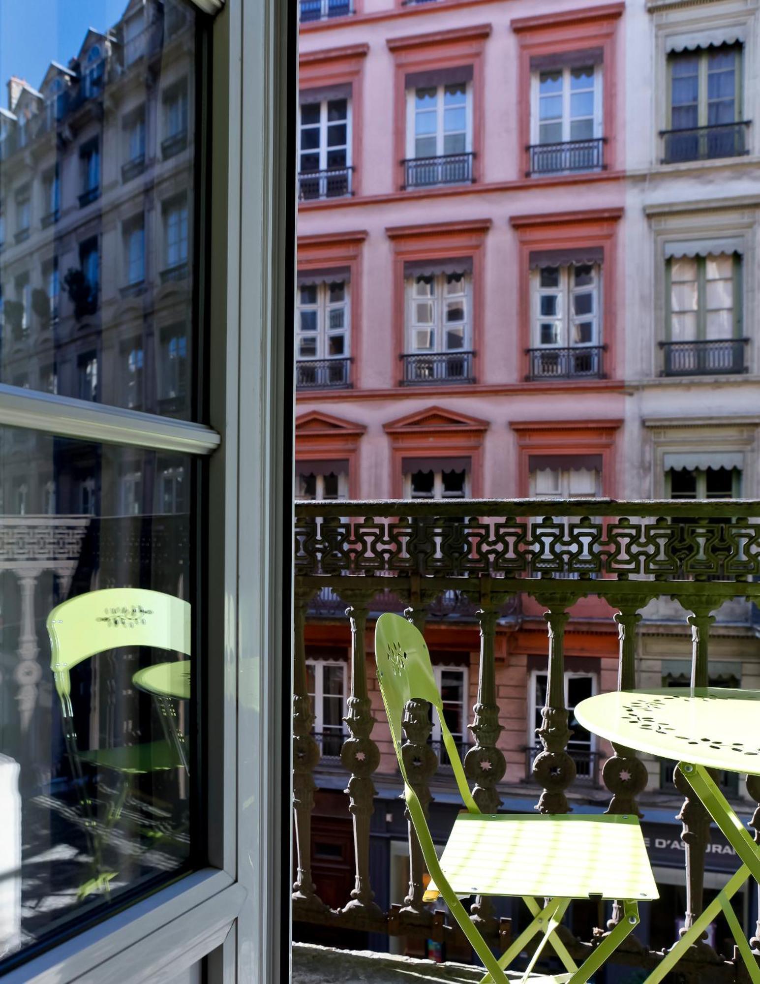 Hotel Du Dauphin Lyon Exteriör bild